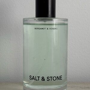 Salt & Stone Bergamot & Hinoki Cologne - Pale Seafoam Green